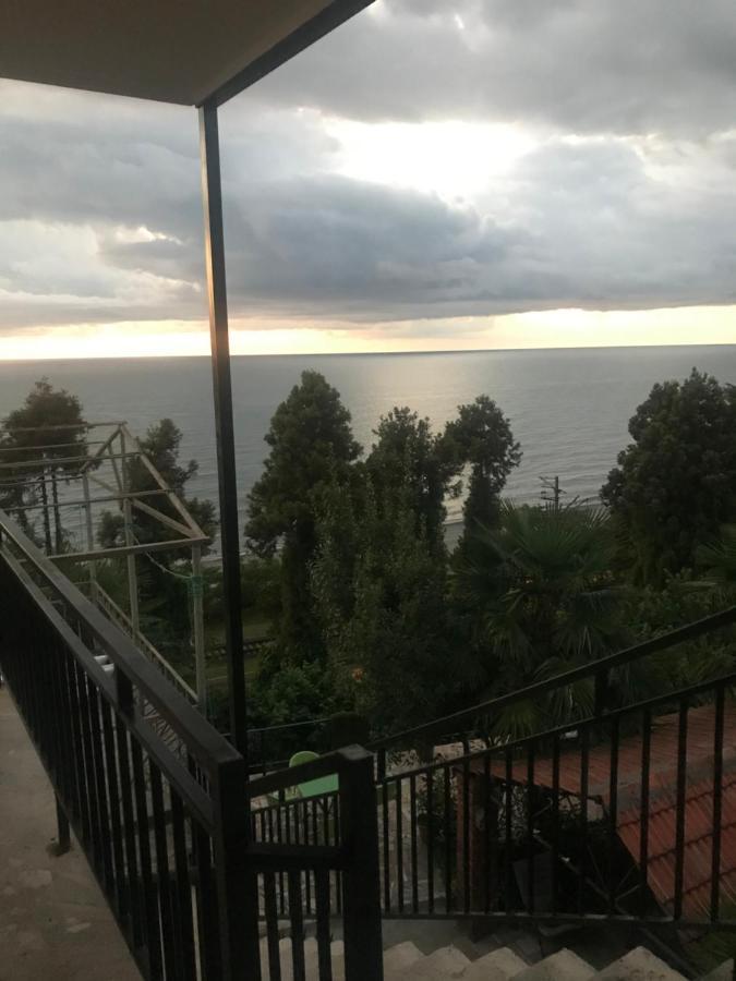 Feride Hotel Makhinjauri Buitenkant foto