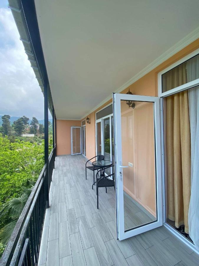 Feride Hotel Makhinjauri Buitenkant foto