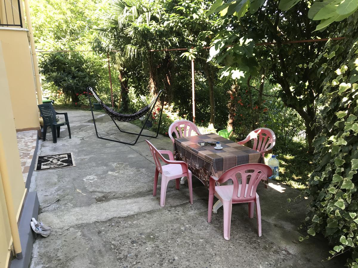 Feride Hotel Makhinjauri Buitenkant foto